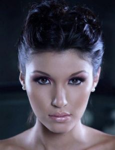 Kelly Martínez