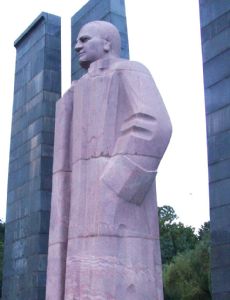 Aleksandr Myasnikyan