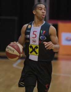 Siyani Chambers