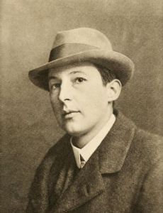 R. E. Vernède