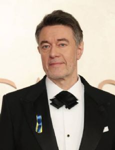 Peter Straughan