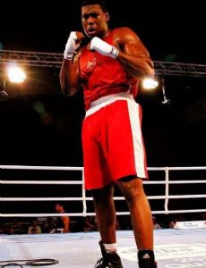 Nigel Paul (boxer)