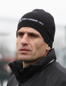 Vladimir Ivanov (footballer)