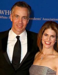 Gloria Riviera and Jim Sciutto