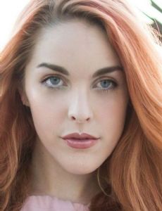 Amarna Miller