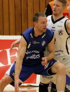 Sveinbjörn Claessen