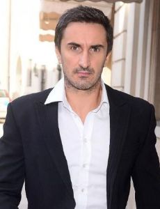 Sebastian Karpiel