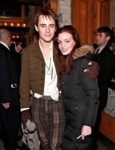 Reeve Carney and Jennifer Damiano