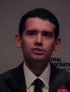 Simon Wright (politician)