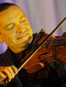 Ian Cooper (violinist)