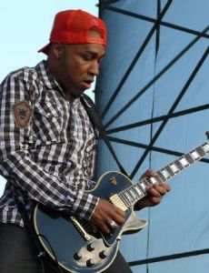 Vic Johnson (musician)