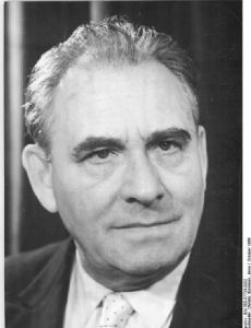 Wolfgang Heinz