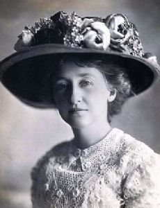 Margaret Fealy