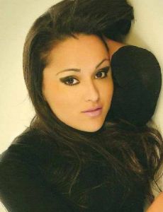 Mirela da Cruz