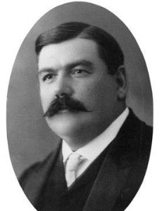 Newton Moore