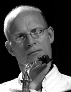 Michael Moore (saxophonist and clarinetist)