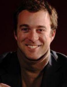 Nicolas Castro