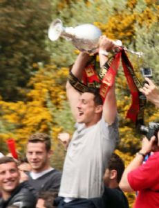Tommy Elphick
