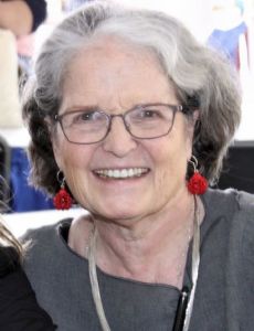 Anne Wilkes Tucker