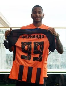 Fernando (footballer, born 1999)