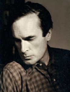 Hugo Charteris