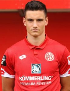 Noah Korczowski