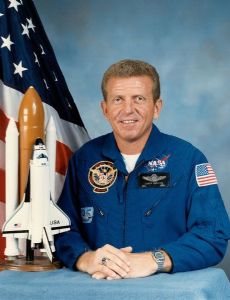 Loren Shriver