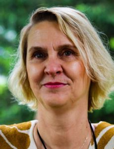 Leslie Pietrzyk