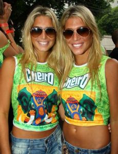Bia and Branca Feres