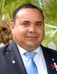 Edison Rijna