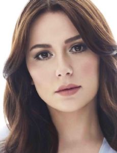 Merve Özbey