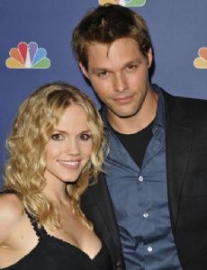 Alexa Havins and Justin Bruening
