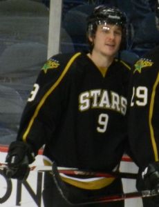 Austin Smith (ice hockey)