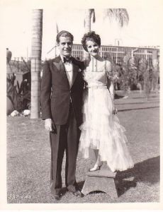 Estelita Rodriguez and Grant Withers
