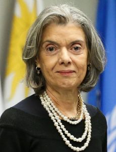 Carmen Lúcia