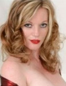Holly Kiss