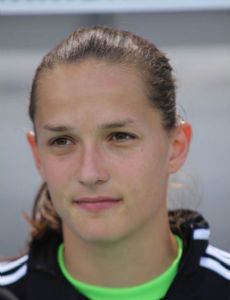 Laura Benkarth