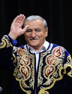 Davlatmand Kholov