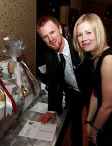 Henrik Sedin and Johanna Sedin