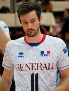 Julien Lyneel