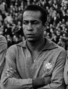 Zequinha (footballer born 1949)