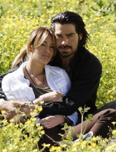 Gamze Ozcelik and Ugur Pektas