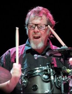 Pat Mastelotto