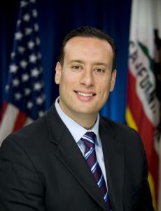 Roger Hernandez
