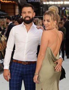 Lydia Bright and Lee Cronin (I)