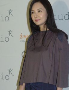 Chae Shi-ra