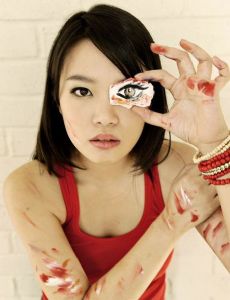 Red Hong Yi