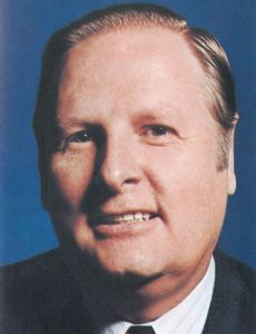 Karl-Hermann Flach