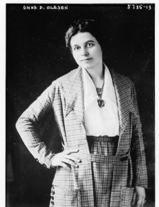 Anna Dickie Olesen