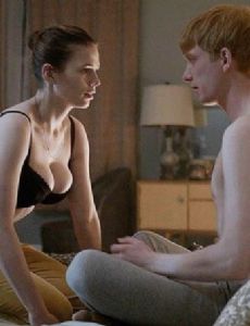 Hayley Atwell and Domhnall Gleeson